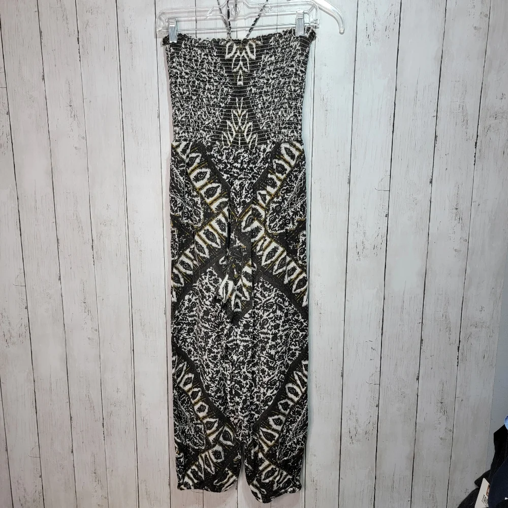 Free People Balloon Gauzy Smocked Jumpsuit Size S Black Tribal Pockets Halter. - Picture 8 of 11